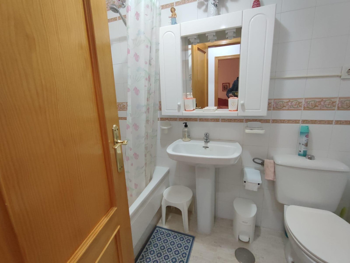 Se vende Apartamento Planta Media de 1 dormitorios en Costa Blanca, Alicante, España