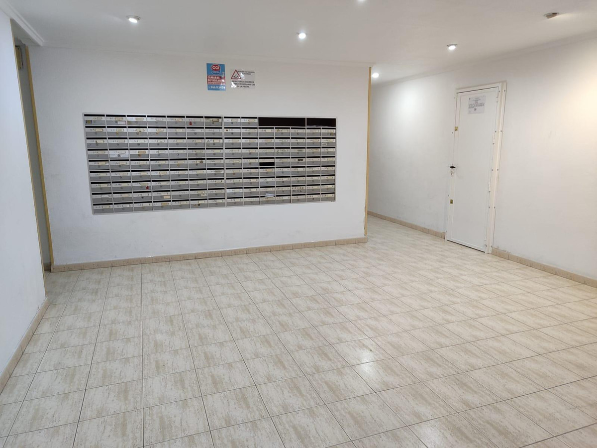 Se vende Apartamento Planta Media de 1 dormitorios en Costa Blanca, Alicante, España