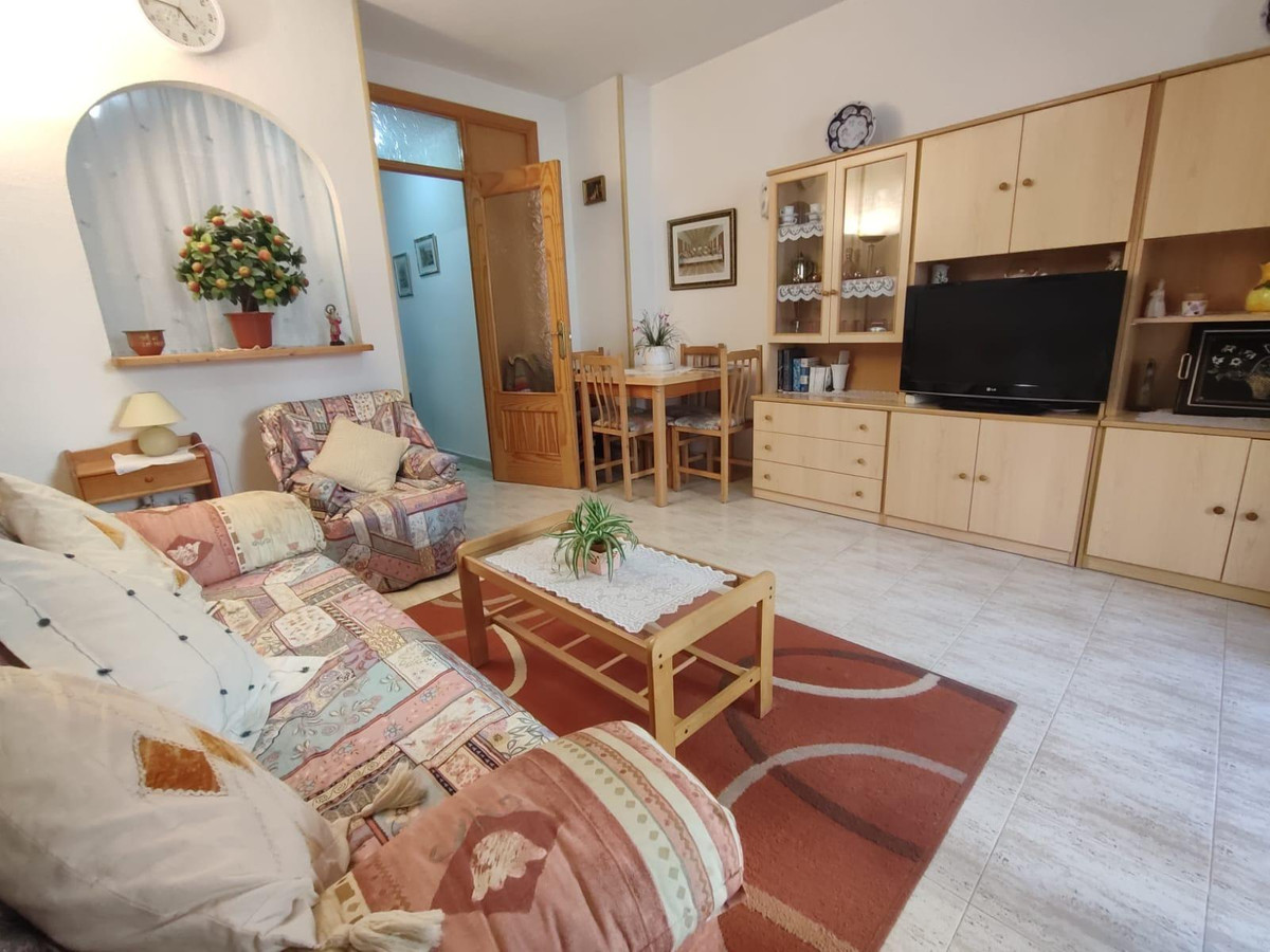 Se vende Apartamento Planta Media de 1 dormitorios en Costa Blanca, Alicante, España