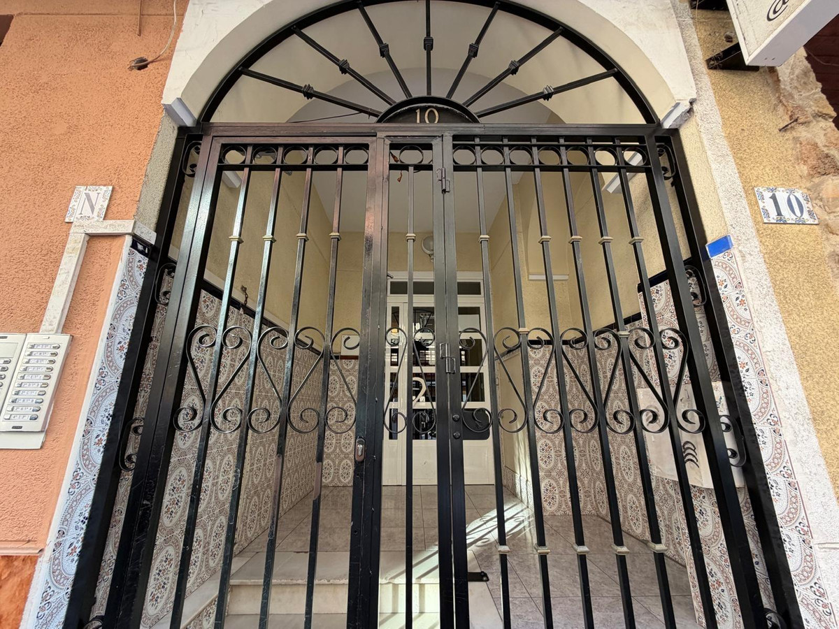 Se vende Estudio Planta Media  en Costa Blanca, Alicante, España