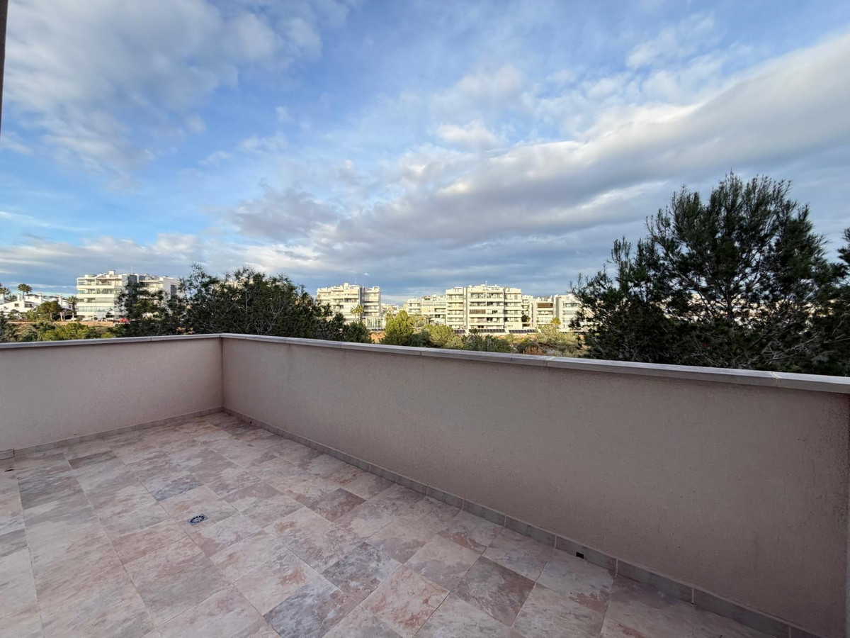 2 Bed Apartment for sale in Orihuela Costa Costa Blanca, Alicante, Spain