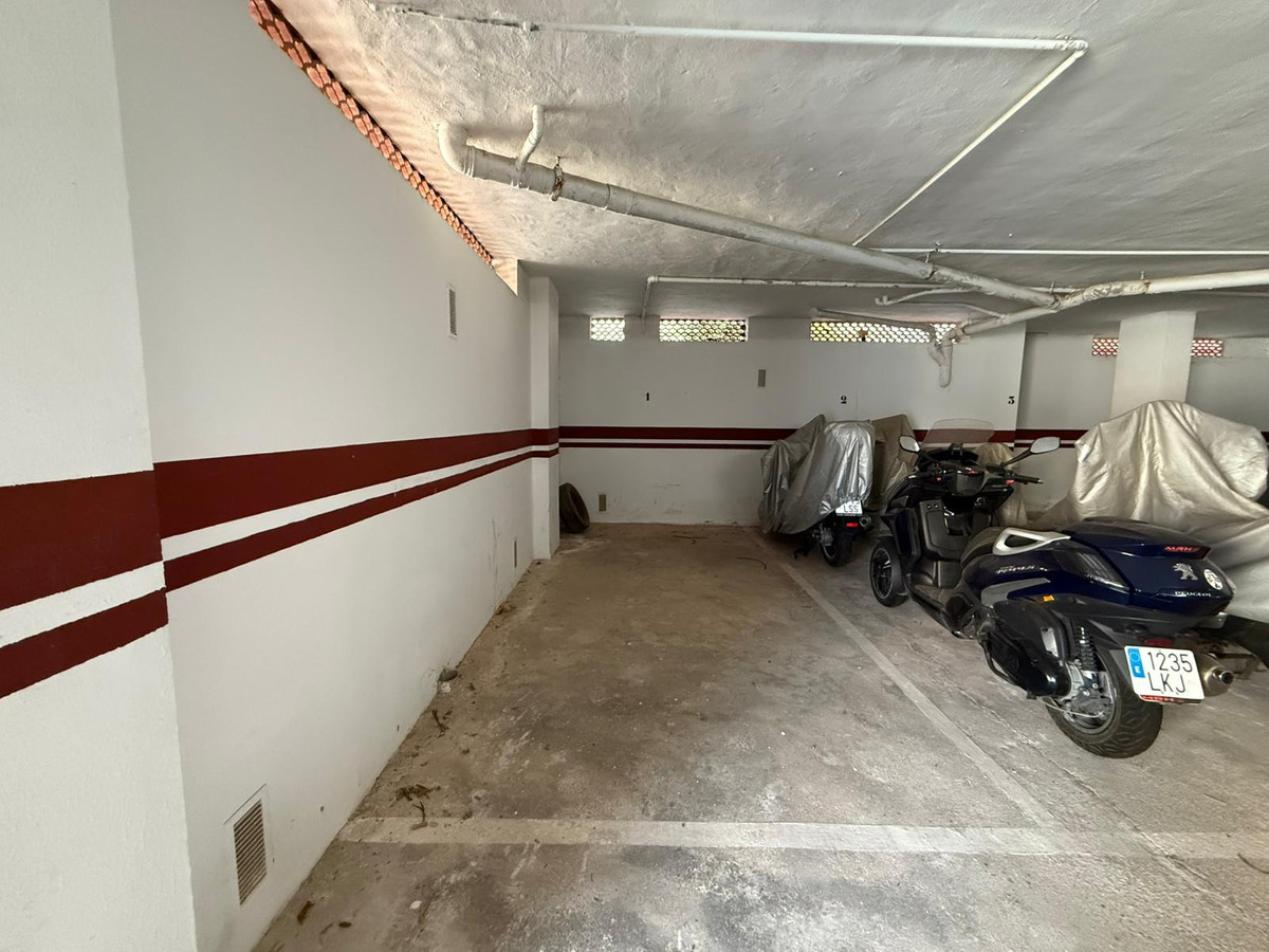 Se vende Apartamento Planta Media de 2 dormitorios en Costa Blanca, Alicante, España
