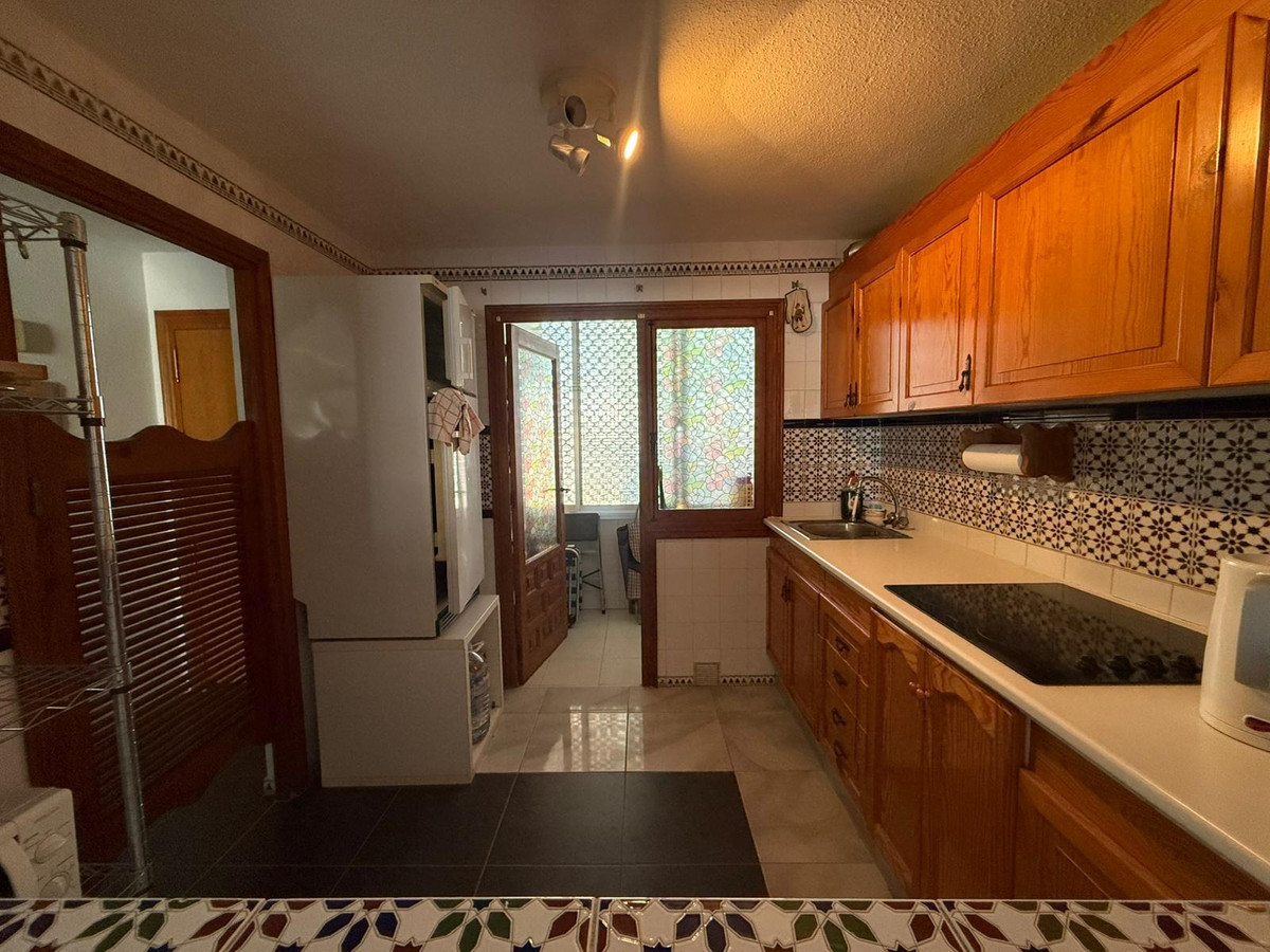 Se vende Apartamento Planta Media de 2 dormitorios en Costa Blanca, Alicante, España