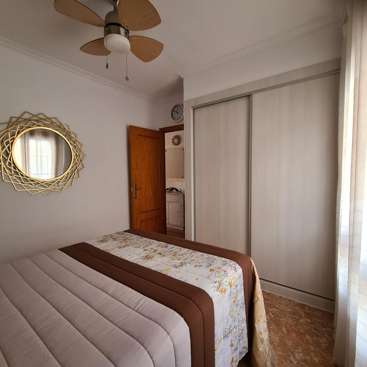 Se vende Apartamento Planta Media de 1 dormitorios en Costa Blanca, Alicante, España
