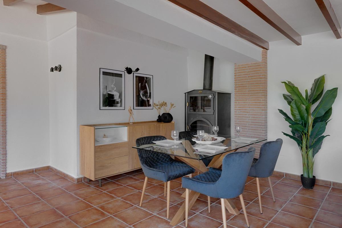 Se vende Bungalow de 6 dormitorios en Costa Blanca, Alicante, España