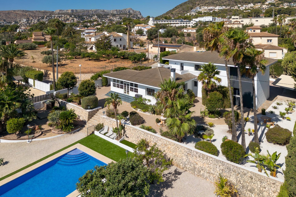 Se vende Bungalow de 6 dormitorios en Costa Blanca, Alicante, España