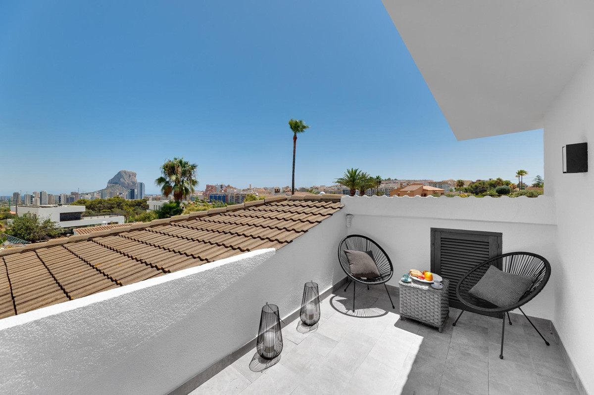 Se vende Bungalow de 6 dormitorios en Costa Blanca, Alicante, España