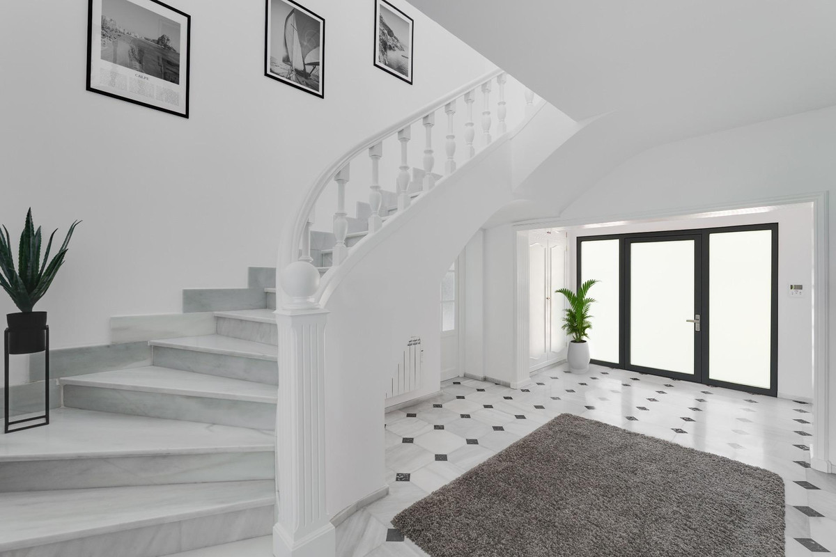 Se vende Bungalow de 6 dormitorios en Costa Blanca, Alicante, España