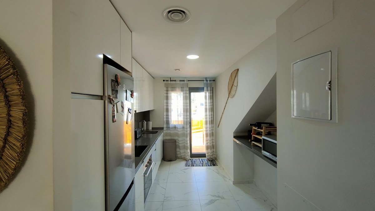 Se vende Bungalow de 2 dormitorios en Costa Blanca, Alicante, España