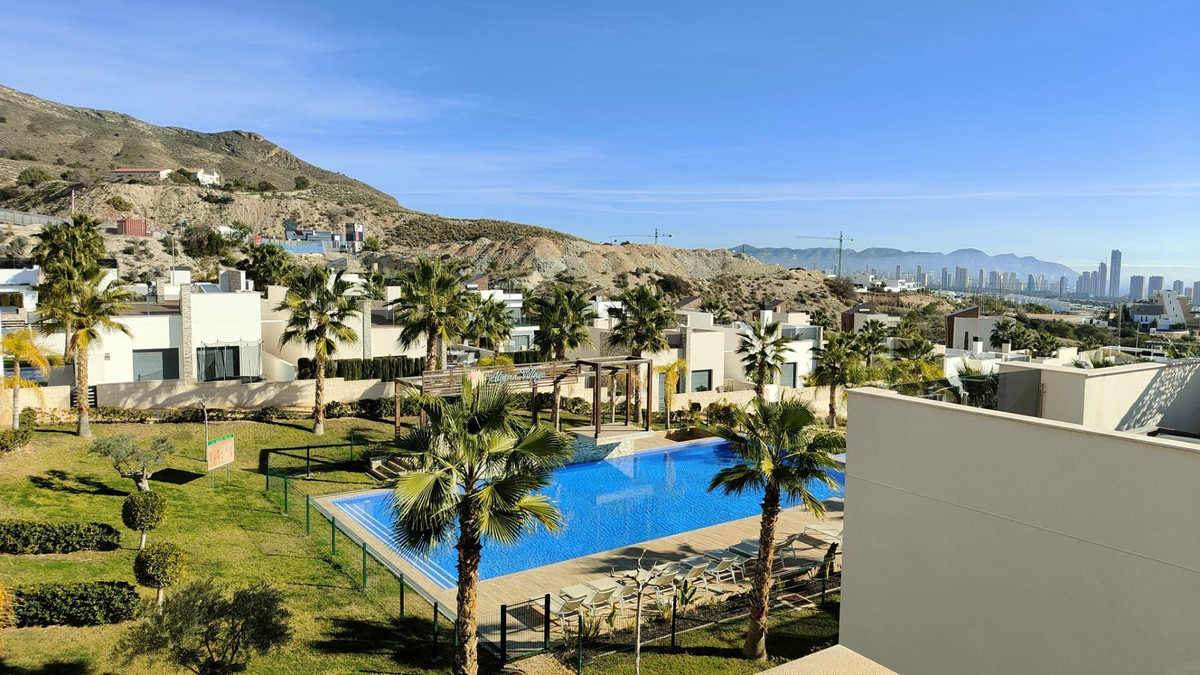 Se vende Bungalow de 2 dormitorios en Costa Blanca, Alicante, España