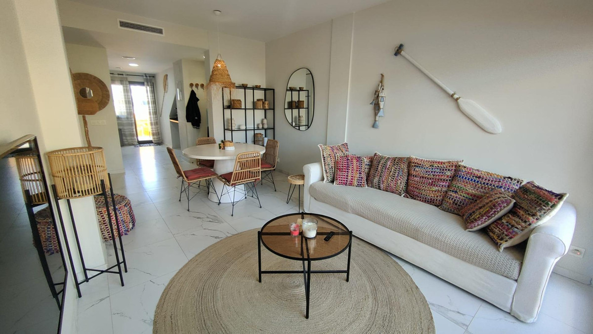 Se vende Bungalow de 2 dormitorios en Costa Blanca, Alicante, España