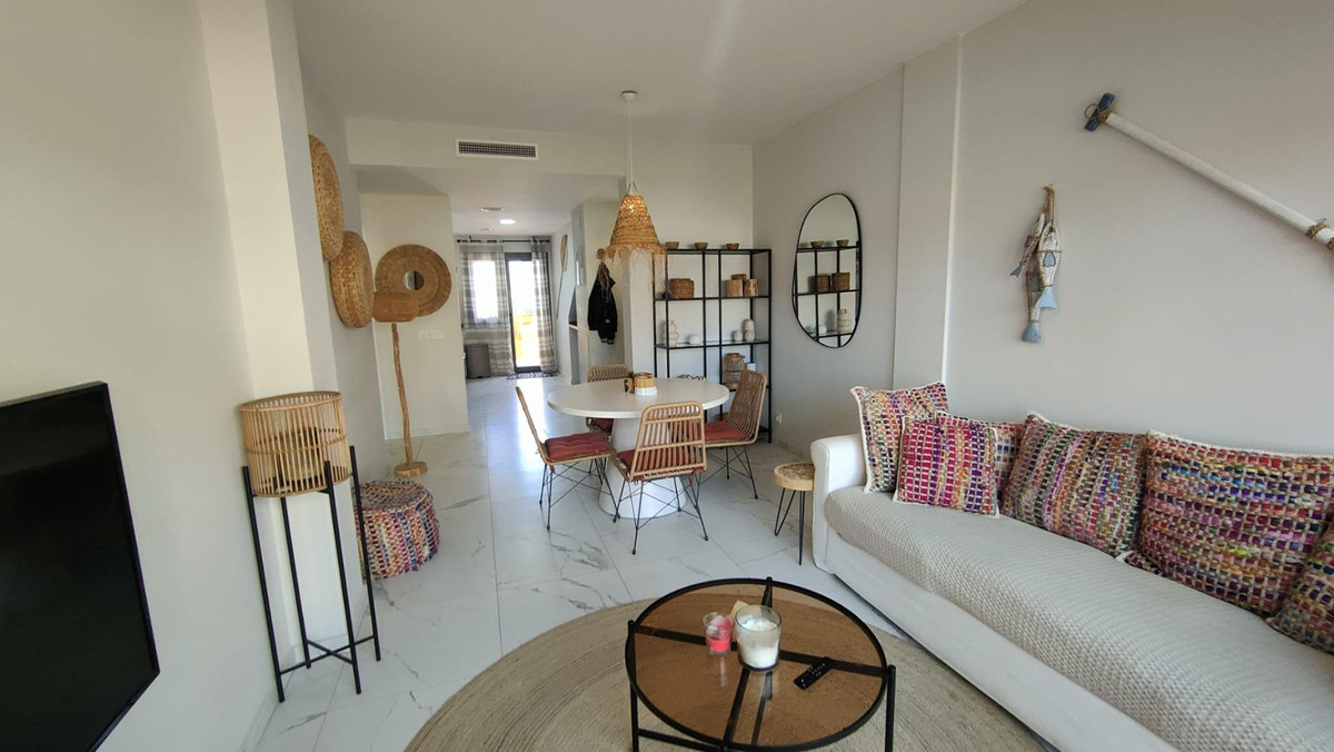 Se vende Bungalow de 2 dormitorios en Costa Blanca, Alicante, España