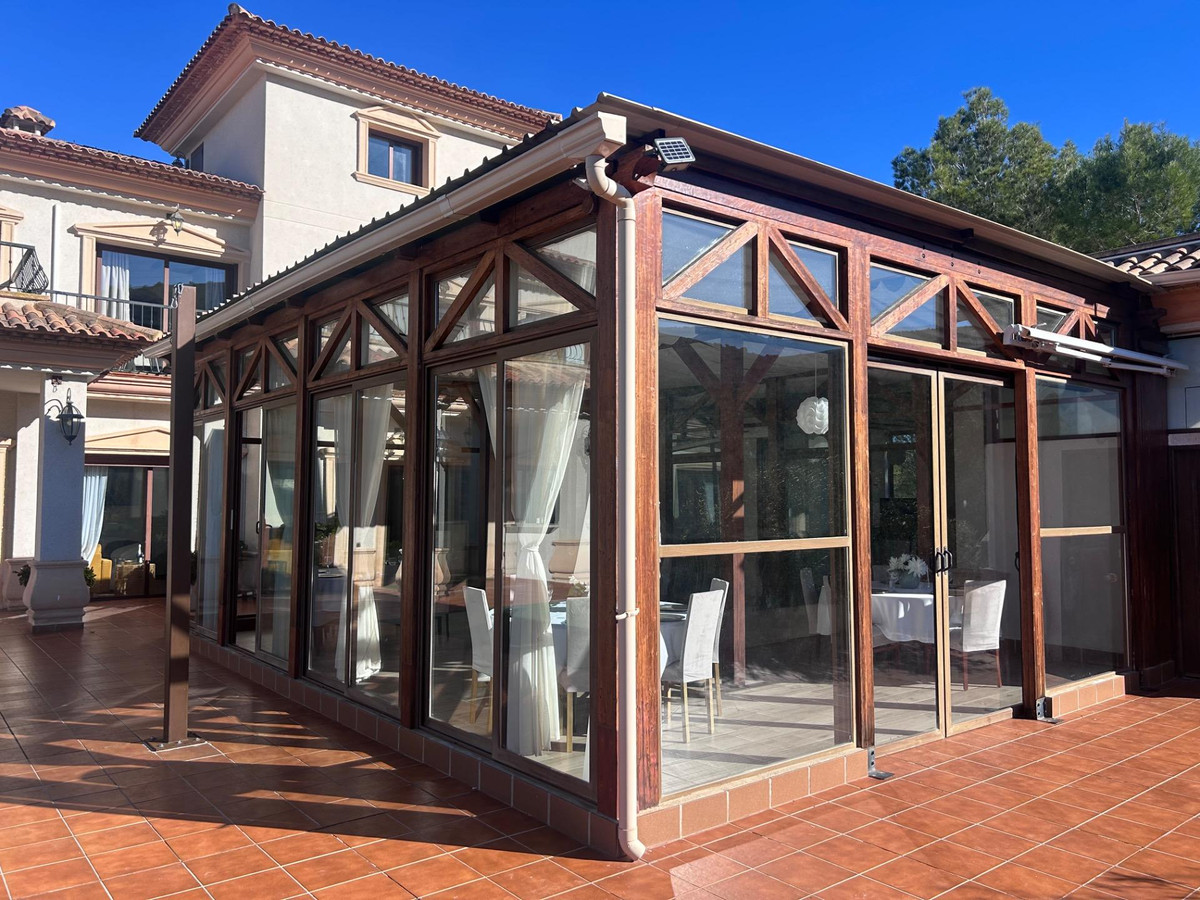 Se vende Hotel de 12 dormitorios en Costa Blanca, Alicante, España