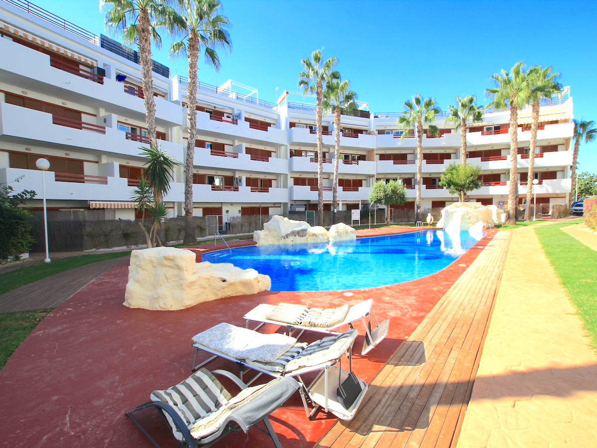 2 Bed Apartment for sale in Playa Flamenca Costa Blanca, Alicante, Spain