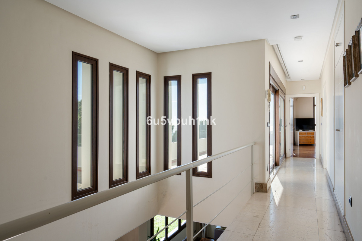 Se vende Adosada de 6 dormitorios en Costa Del Sol, Málaga, España