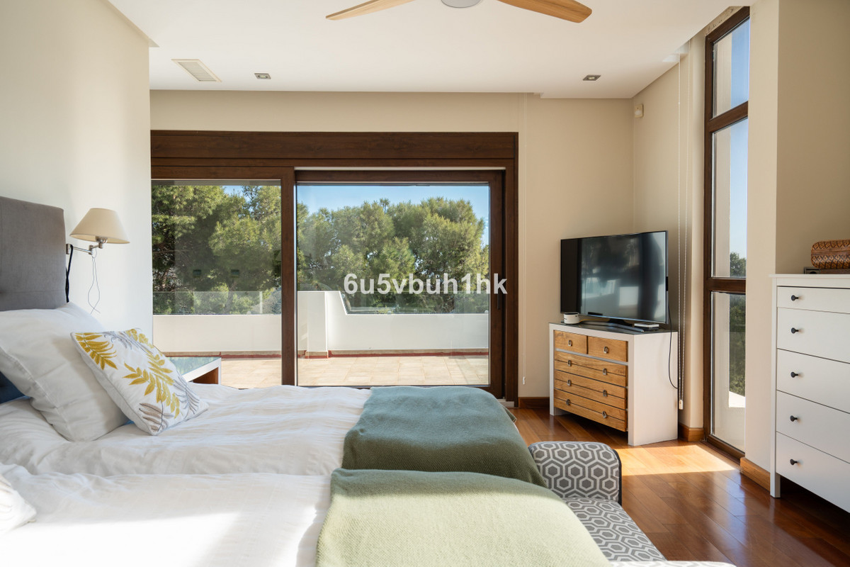 Se vende Adosada de 6 dormitorios en Costa Del Sol, Málaga, España