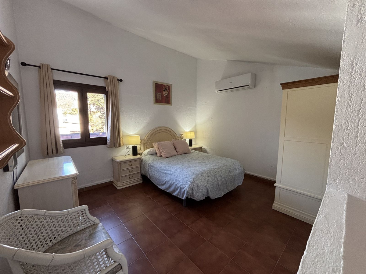 6 Bed Commercial unit for sale in Júzcar Costa Del Sol, Málaga, Spain