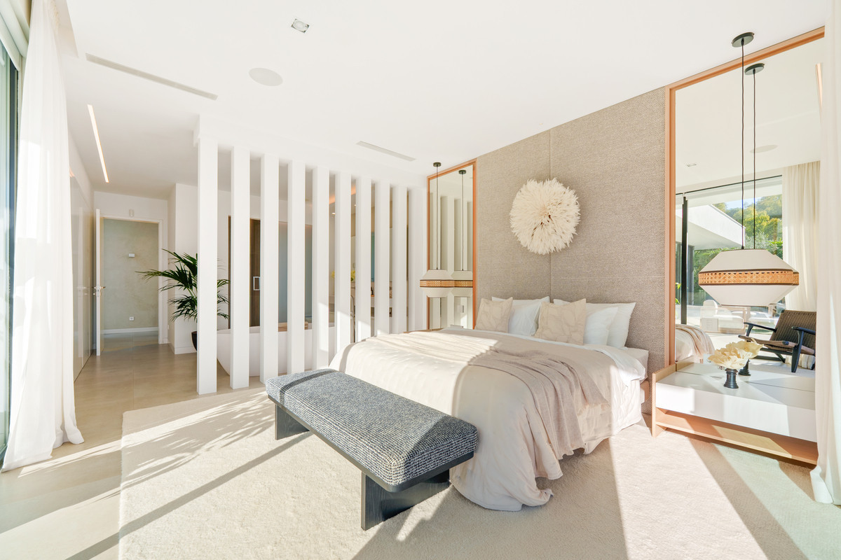 Se vende Villa - Chalet de 5 dormitorios en Costa Del Sol, Málaga, España