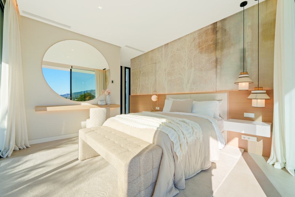 Se vende Villa - Chalet de 5 dormitorios en Costa Del Sol, Málaga, España