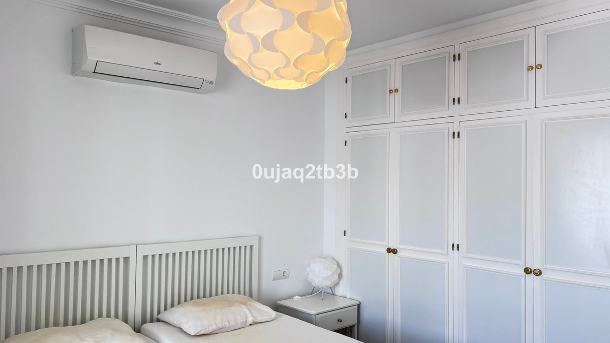 4 Bed Apartment for sale in Nueva Andalucía Costa Del Sol, Málaga, Spain