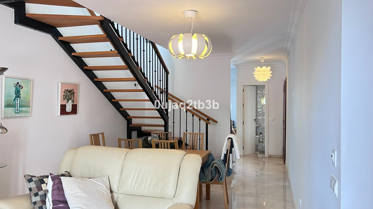 4 Bed Apartment for sale in Nueva Andalucía Costa Del Sol, Málaga, Spain