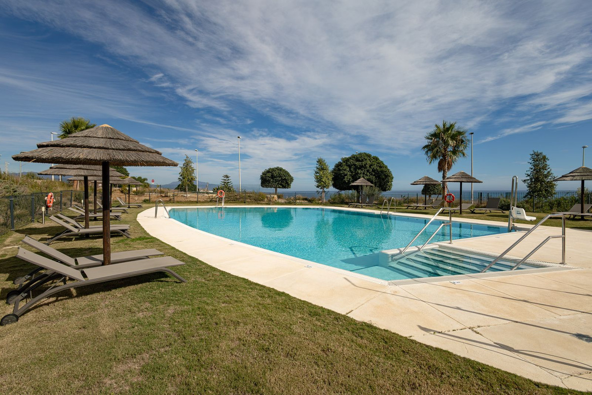 2 Bed Apartment for sale in Casares Costa Del Sol, Málaga, Spain