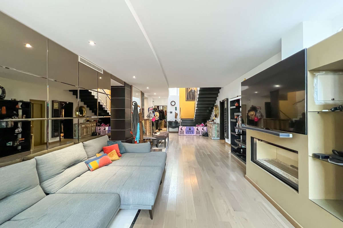Se vende Pareada de 4 dormitorios en Costa Del Sol, Málaga, España