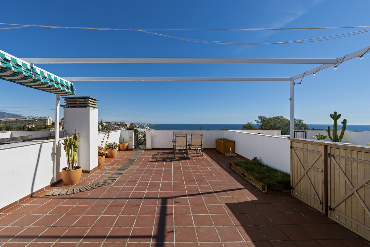 2 Bed Apartment for sale in Mijas Costa Costa Del Sol, Málaga, Spain