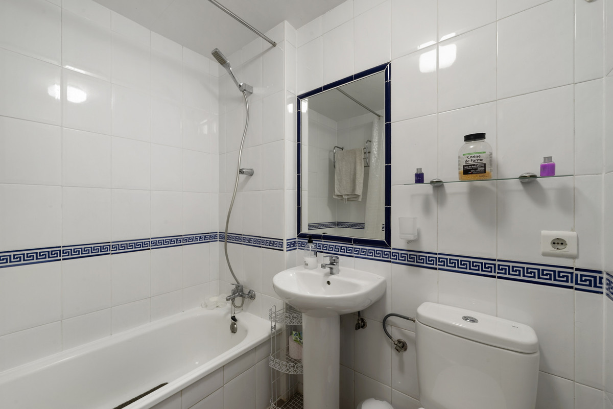 2 Bed Apartment for sale in Mijas Costa Costa Del Sol, Málaga, Spain