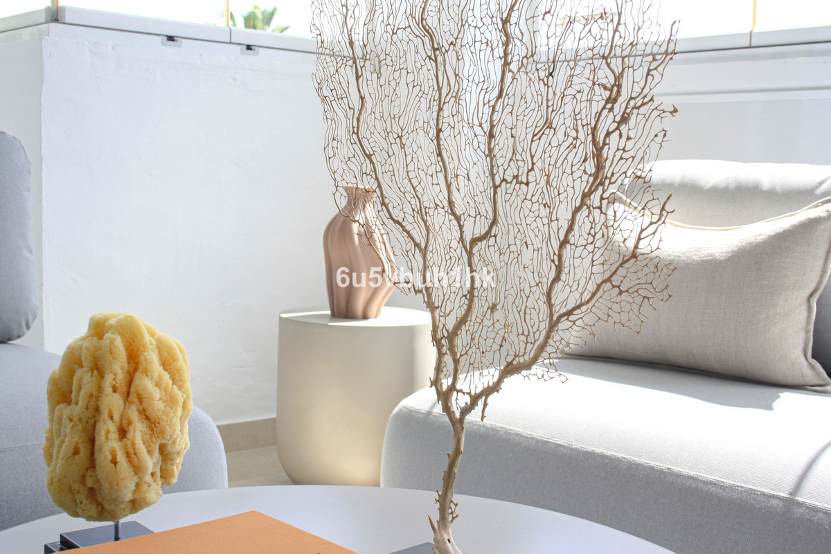 2 Bed Apartment for sale in Marbella Costa Del Sol, Málaga, Spain