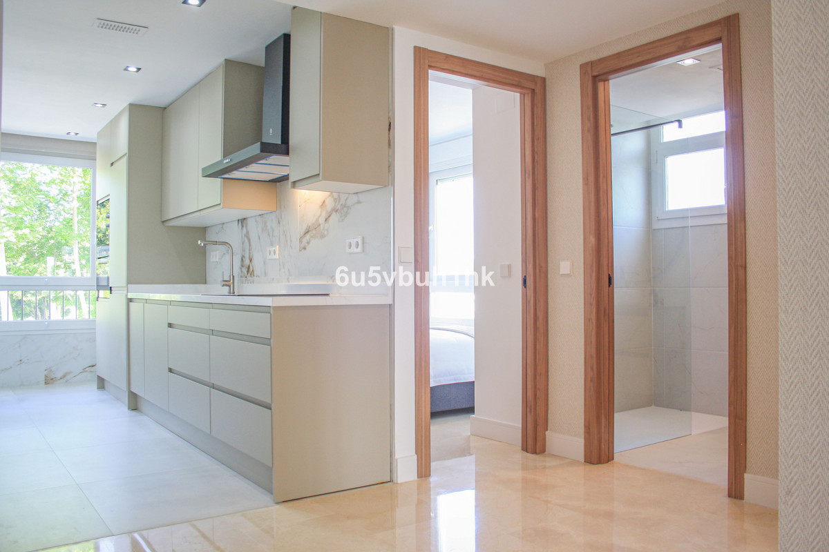 2 Bed Apartment for sale in Marbella Costa Del Sol, Málaga, Spain