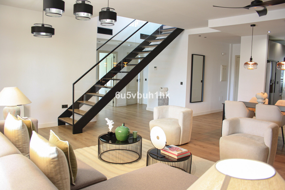 4 Bed Apartment for sale in Marbella Costa Del Sol, Málaga, Spain