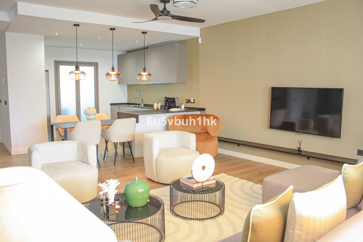 4 Bed Apartment for sale in Marbella Costa Del Sol, Málaga, Spain