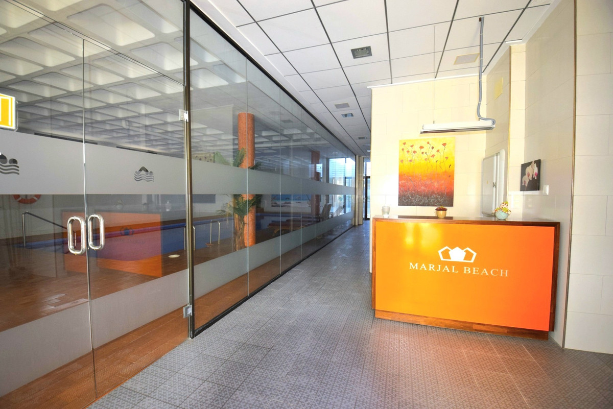 Se vende Apartamento Planta Media de 2 dormitorios en Costa Blanca, Alicante, España