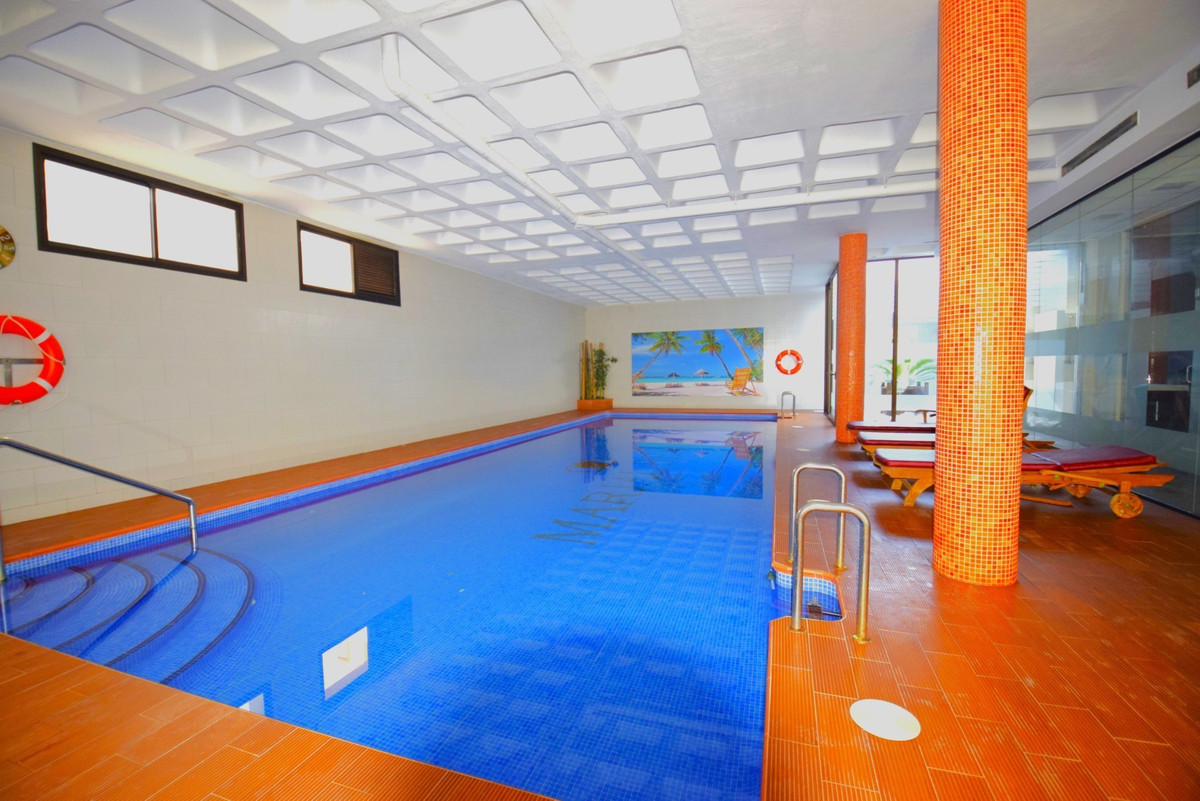 Se vende Apartamento Planta Media de 2 dormitorios en Costa Blanca, Alicante, España