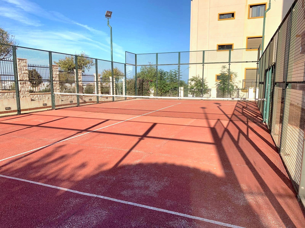 Se vende Apartamento Planta Media de 2 dormitorios en Costa Blanca, Alicante, España