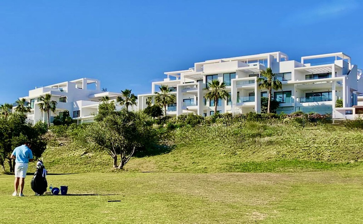 3 Bed Apartment for sale in Benahavís Costa Del Sol, Málaga, Spain