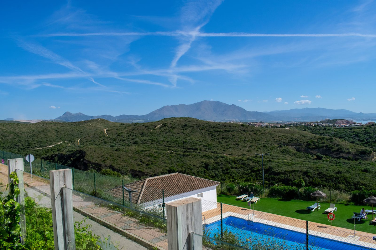 3 Bed Apartment for sale in Manilva Costa Del Sol, Málaga, Spain