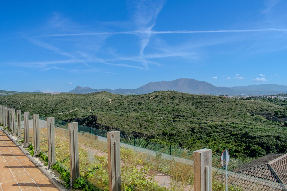 3 Bed Apartment for sale in Manilva Costa Del Sol, Málaga, Spain