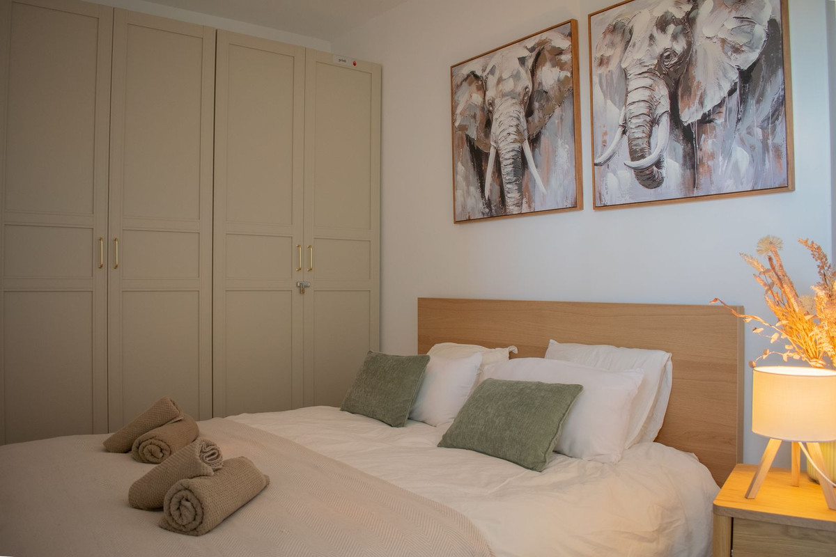 3 Bed Apartment for sale in Manilva Costa Del Sol, Málaga, Spain