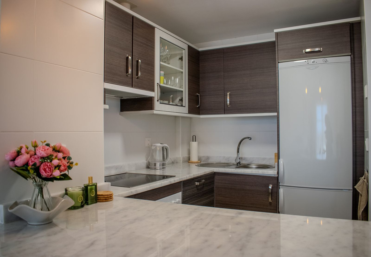 3 Bed Apartment for sale in Manilva Costa Del Sol, Málaga, Spain