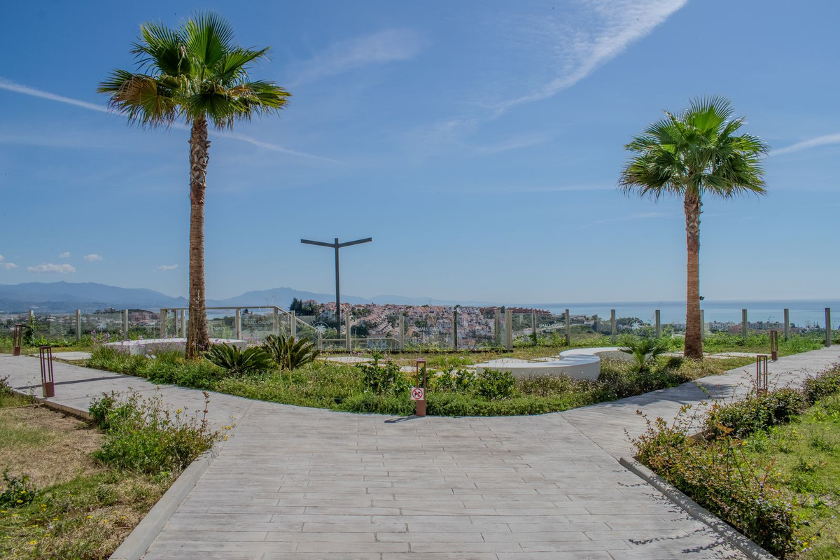 3 Bed Apartment for sale in Manilva Costa Del Sol, Málaga, Spain