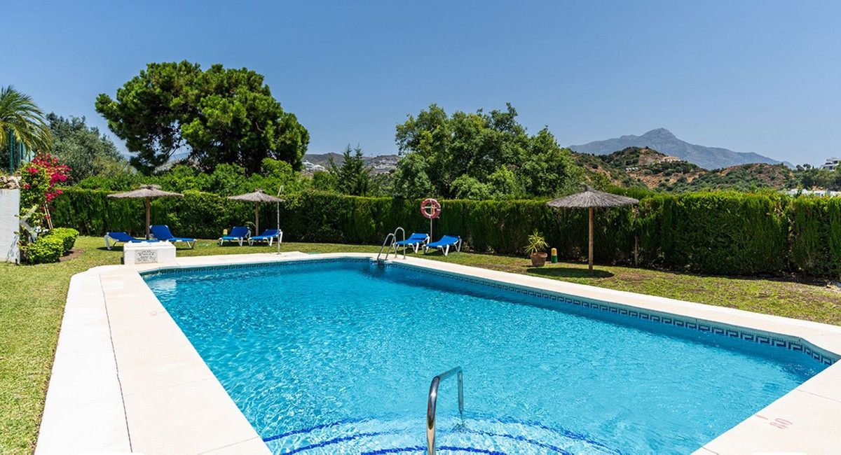 3 Bed Townhouse for sale in La Quinta Costa Del Sol, Málaga, Spain