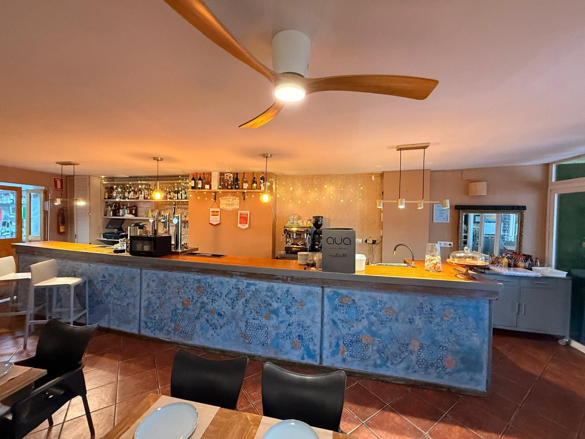 Se vende Restaurante  en Costa Del Sol, Málaga, España