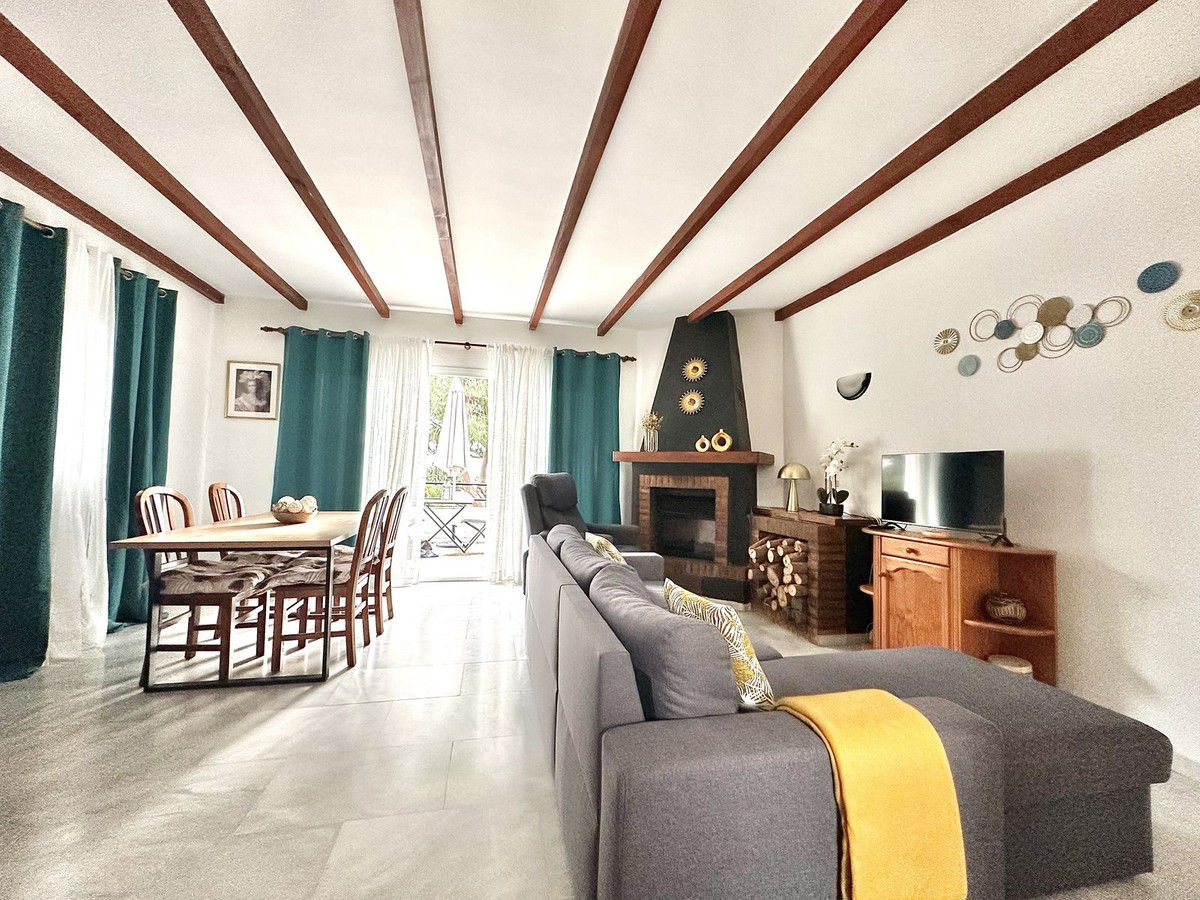 Se vende Adosada de 4 dormitorios en Costa Del Sol, Málaga, España