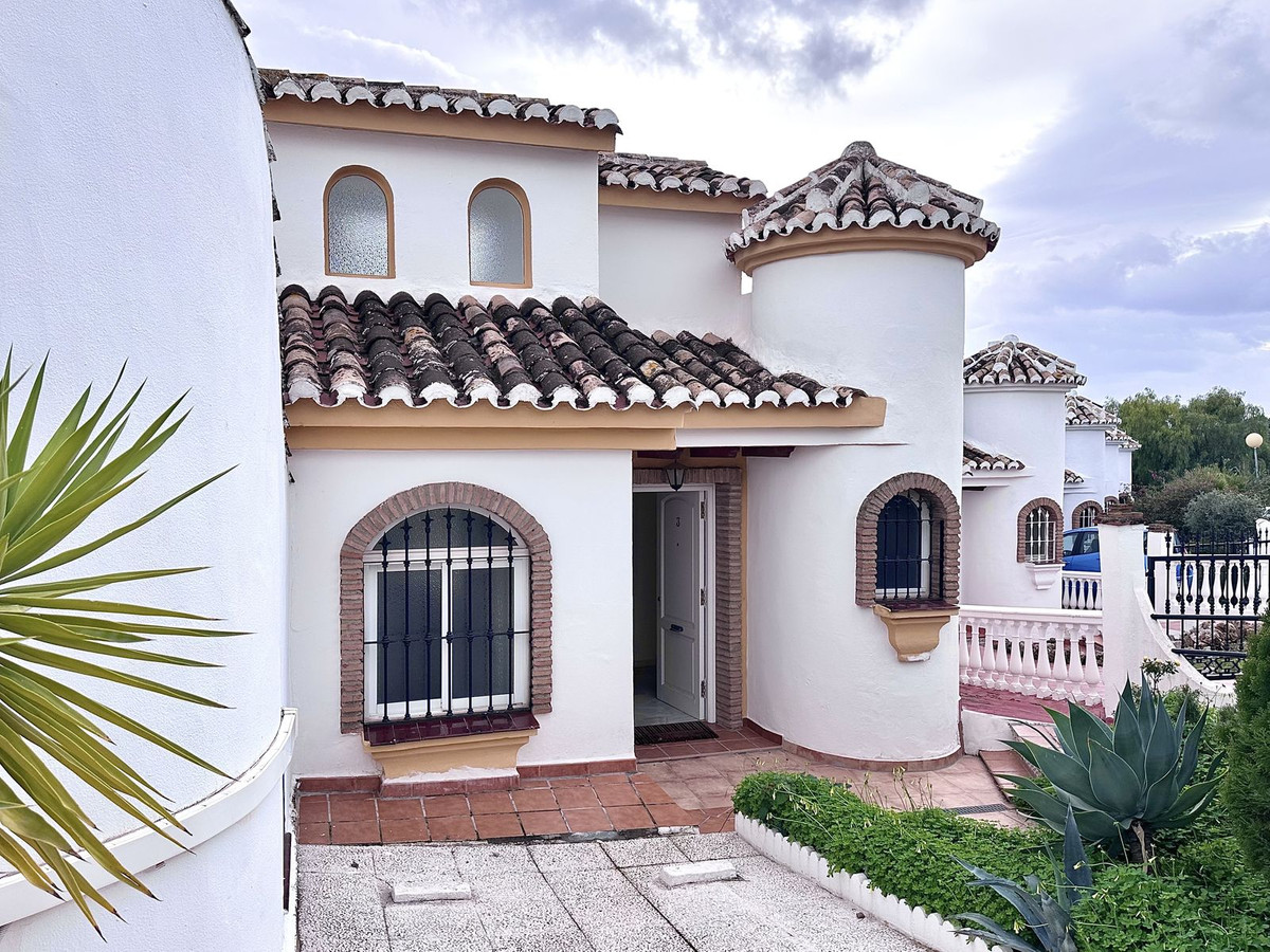 Se vende Adosada de 4 dormitorios en Costa Del Sol, Málaga, España