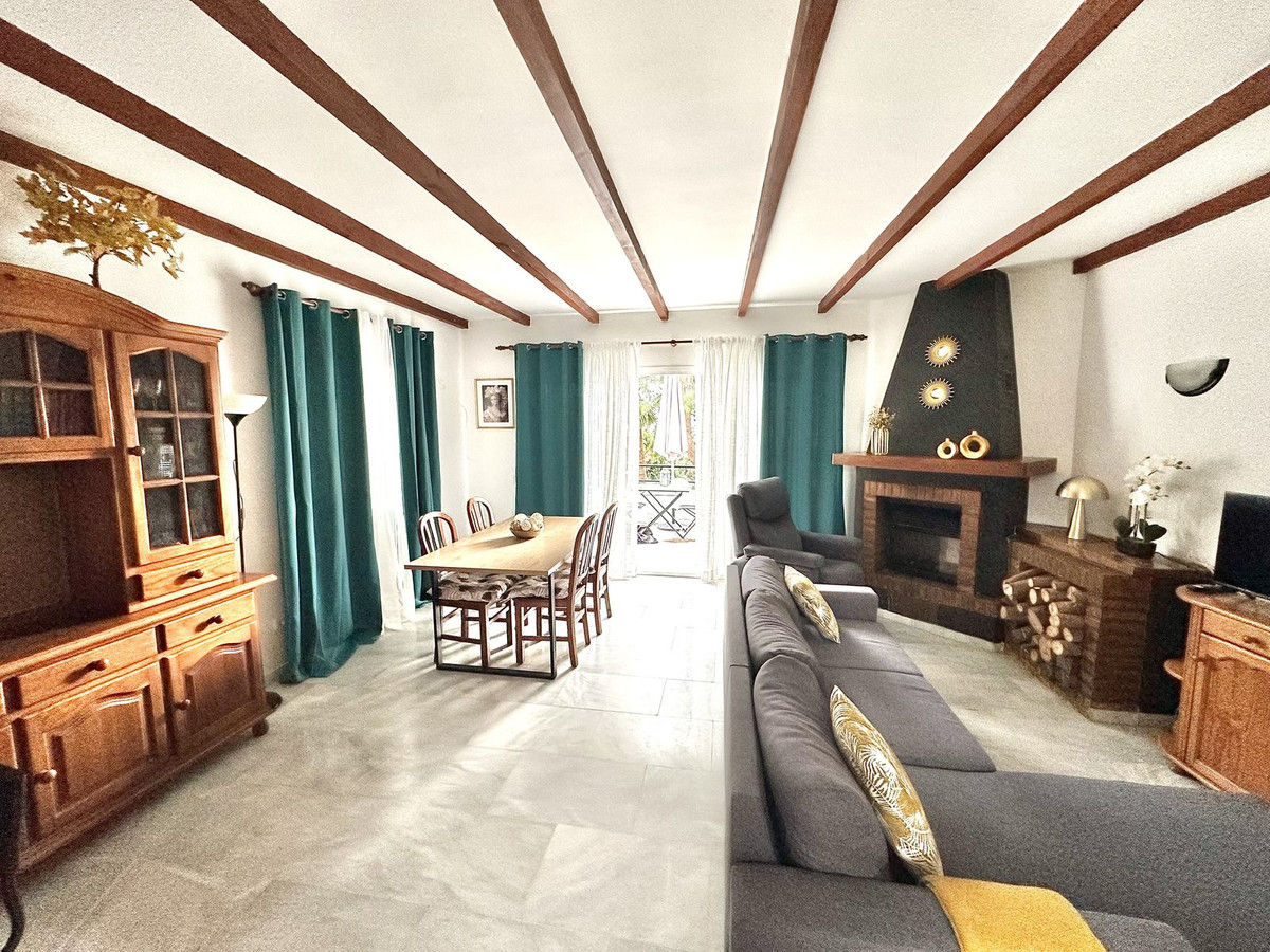 Se vende Adosada de 4 dormitorios en Costa Del Sol, Málaga, España