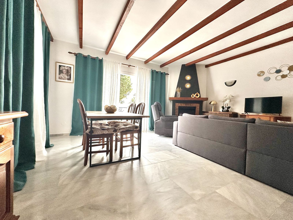 Se vende Adosada de 4 dormitorios en Costa Del Sol, Málaga, España