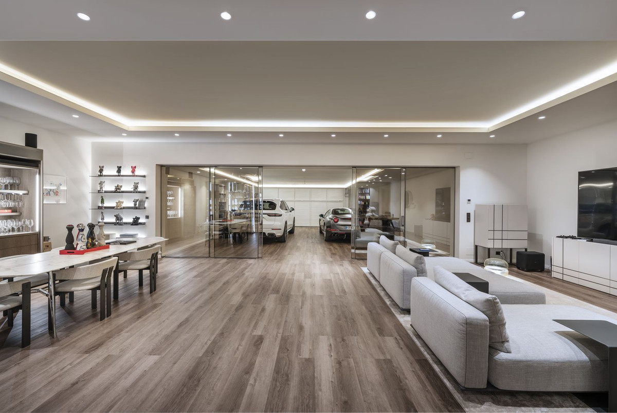 Se vende Adosada de 5 dormitorios en Costa Del Sol, Cadiz, España