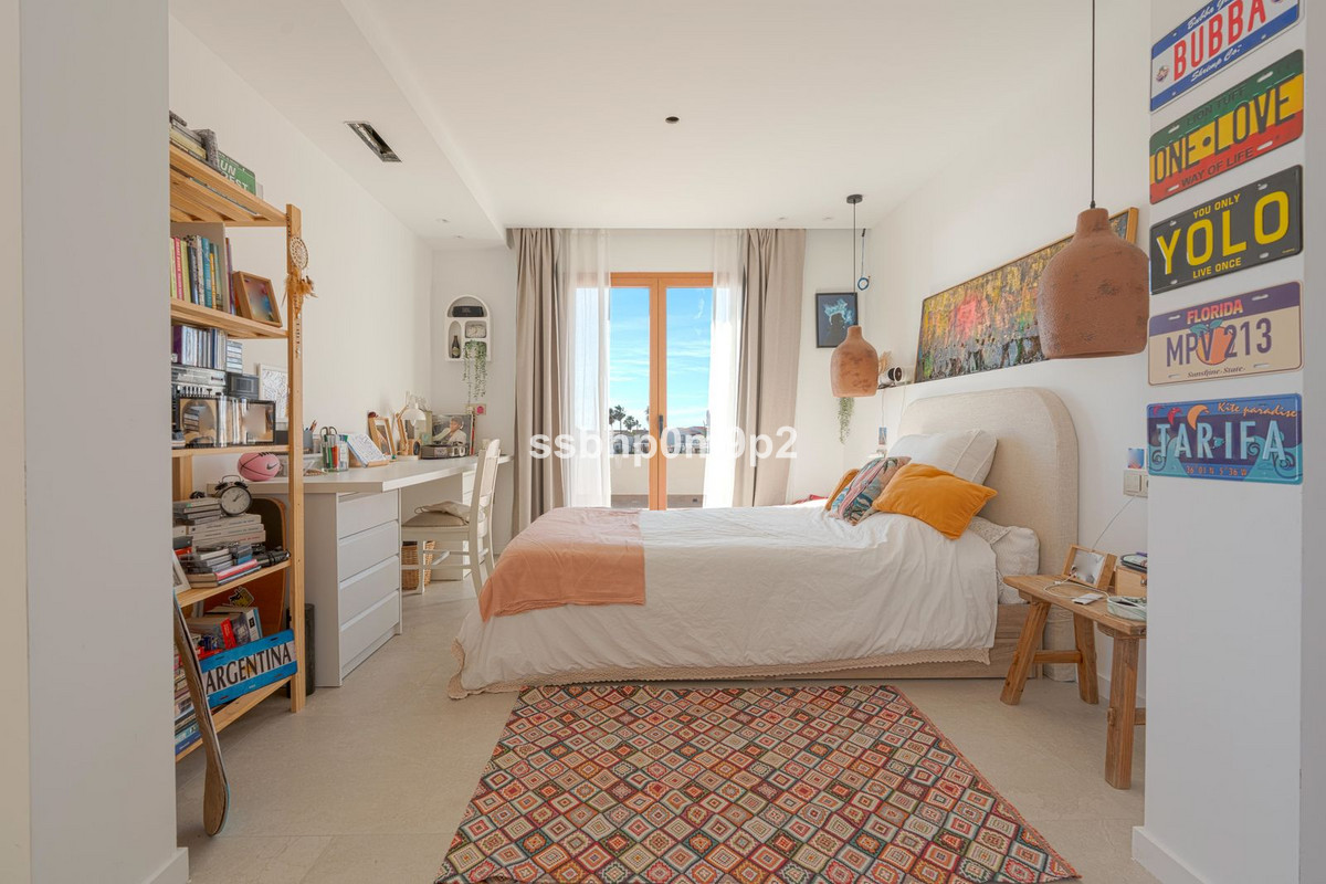 Se vende Villa - Chalet de 5 dormitorios en Costa Del Sol, Málaga, España